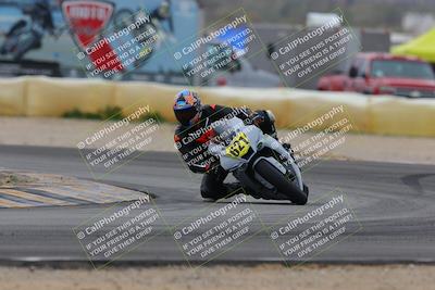 media/Jan-15-2023-SoCal Trackdays (Sun) [[c1237a034a]]/Turn 2 Set 1 (1145am)/